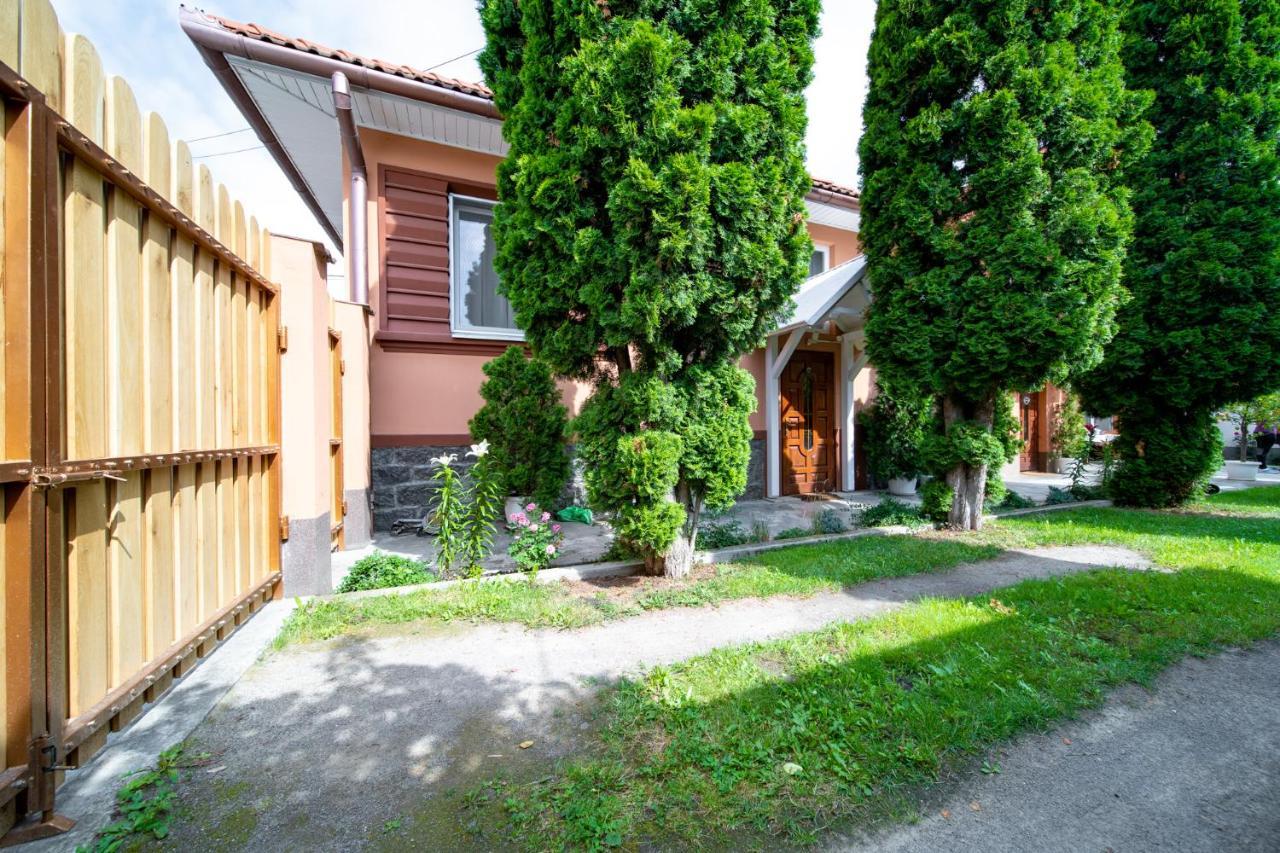 Be My Apartman Odorheiu Secuiesc Buitenkant foto